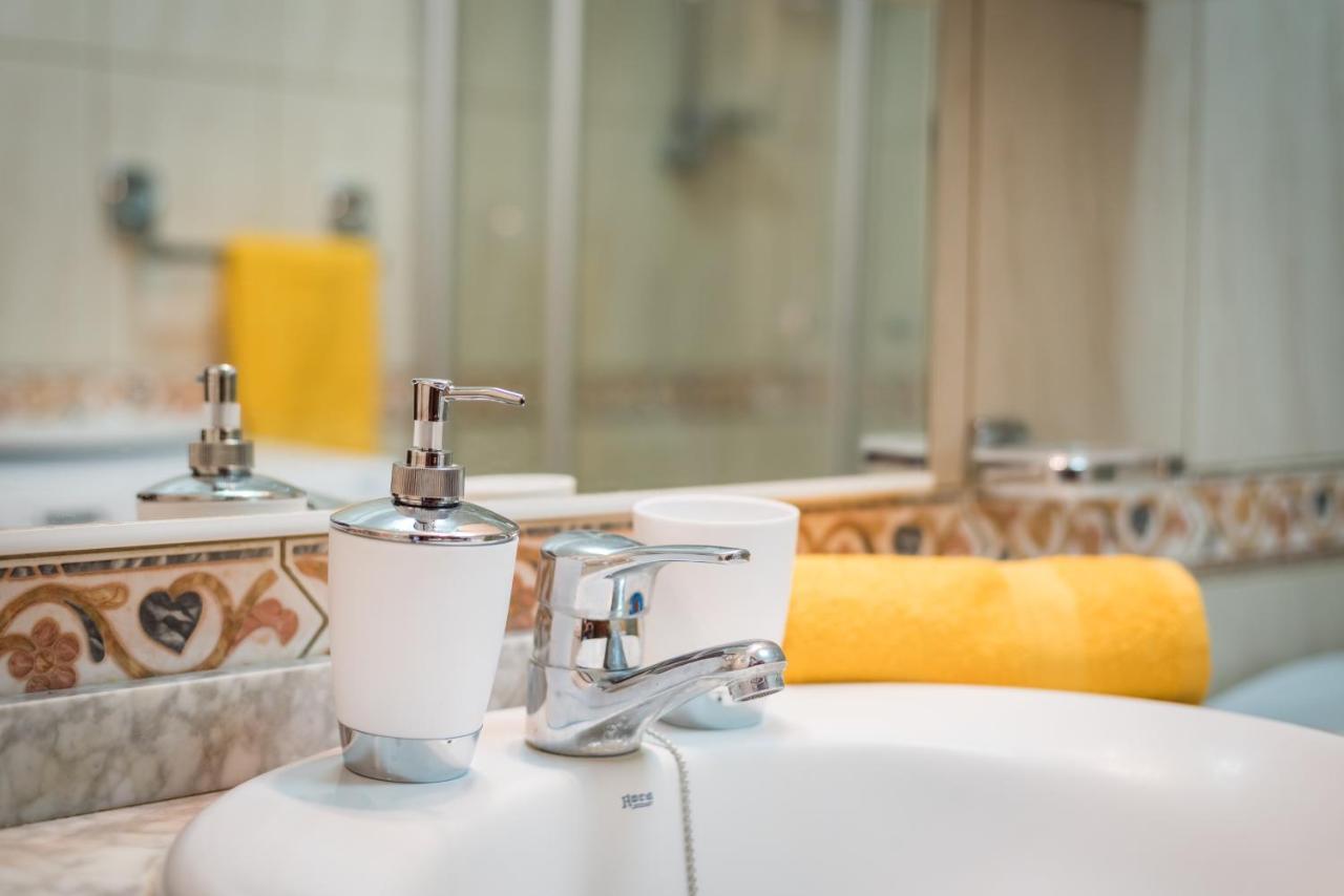 Great 'San Marino' Terrace And Pool Apartment Los Cristianos  Ngoại thất bức ảnh