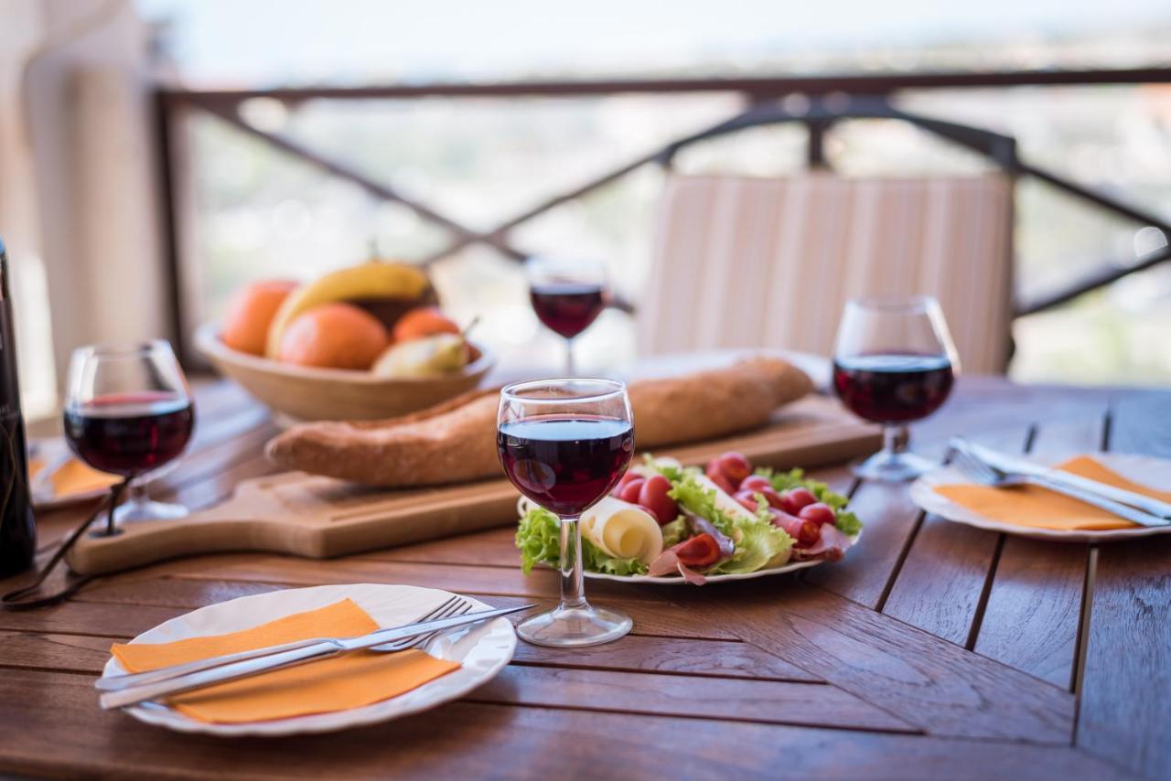 Great 'San Marino' Terrace And Pool Apartment Los Cristianos  Ngoại thất bức ảnh